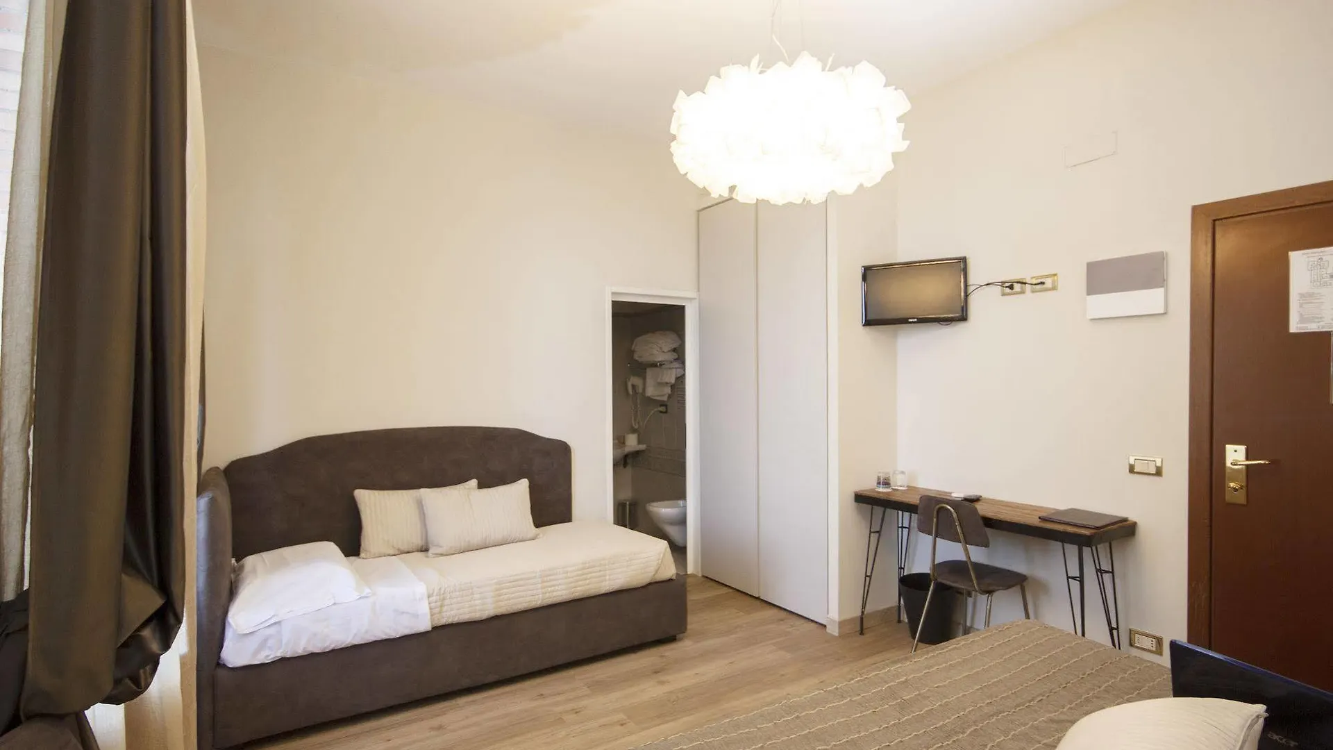 Agrihotel Villa Ambra Sant'Albino 3*,  Italy